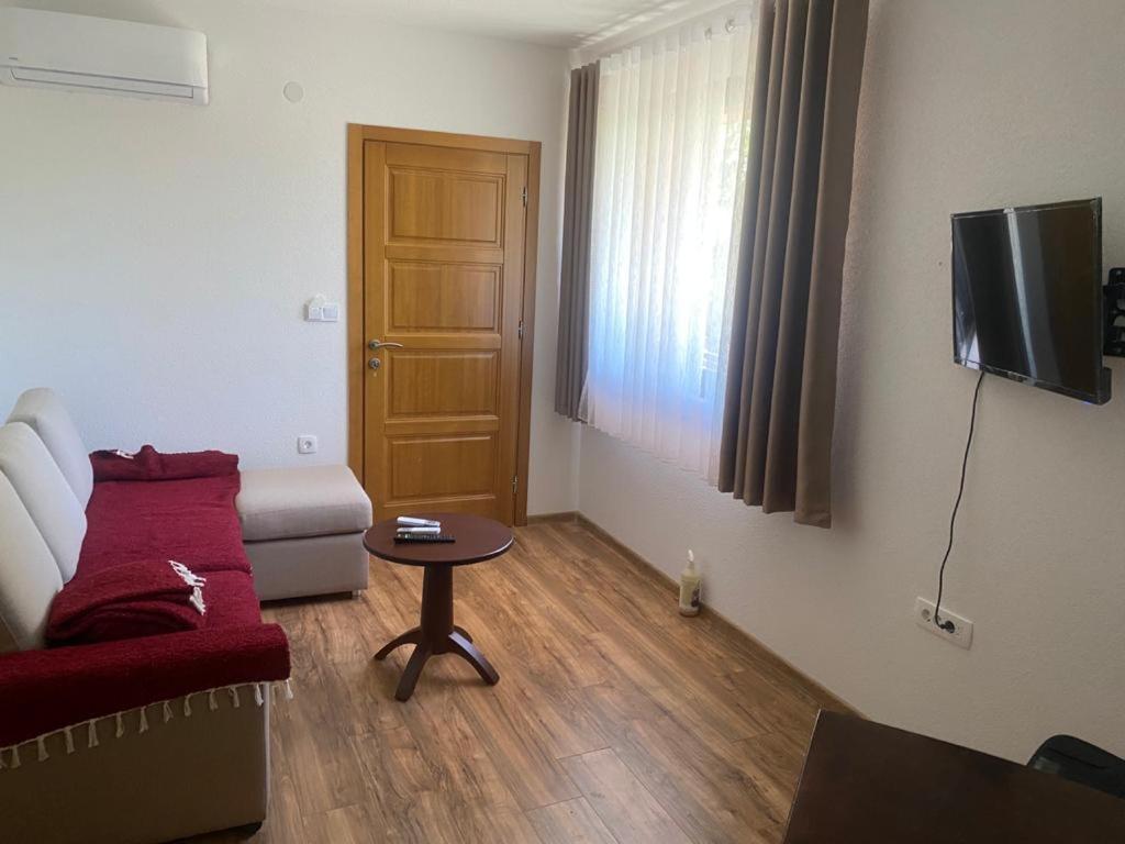 Draga'S Rooms Virpazar Pokoj fotografie